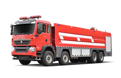 HOWO First Four Back Eight Foam Fire Truck 