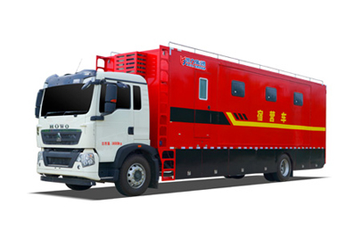 Heavy Duty Truck HOWO Camping Vehicle 