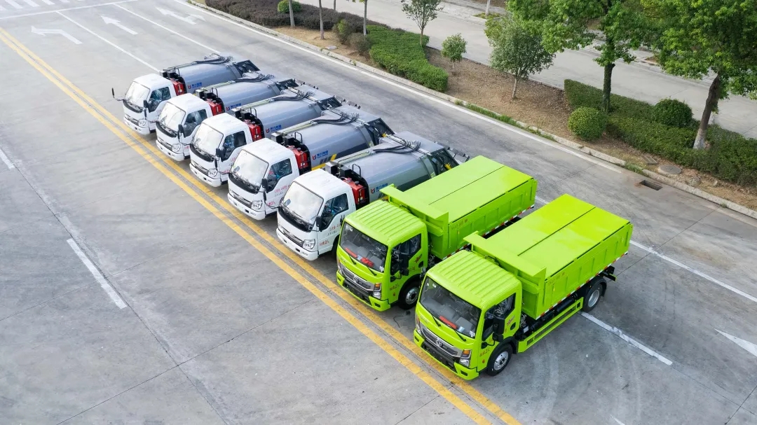 Batch Departure: Kailifeng Compressed Garbage Truck And Self Dumping Garbage Truck Batch Departure!